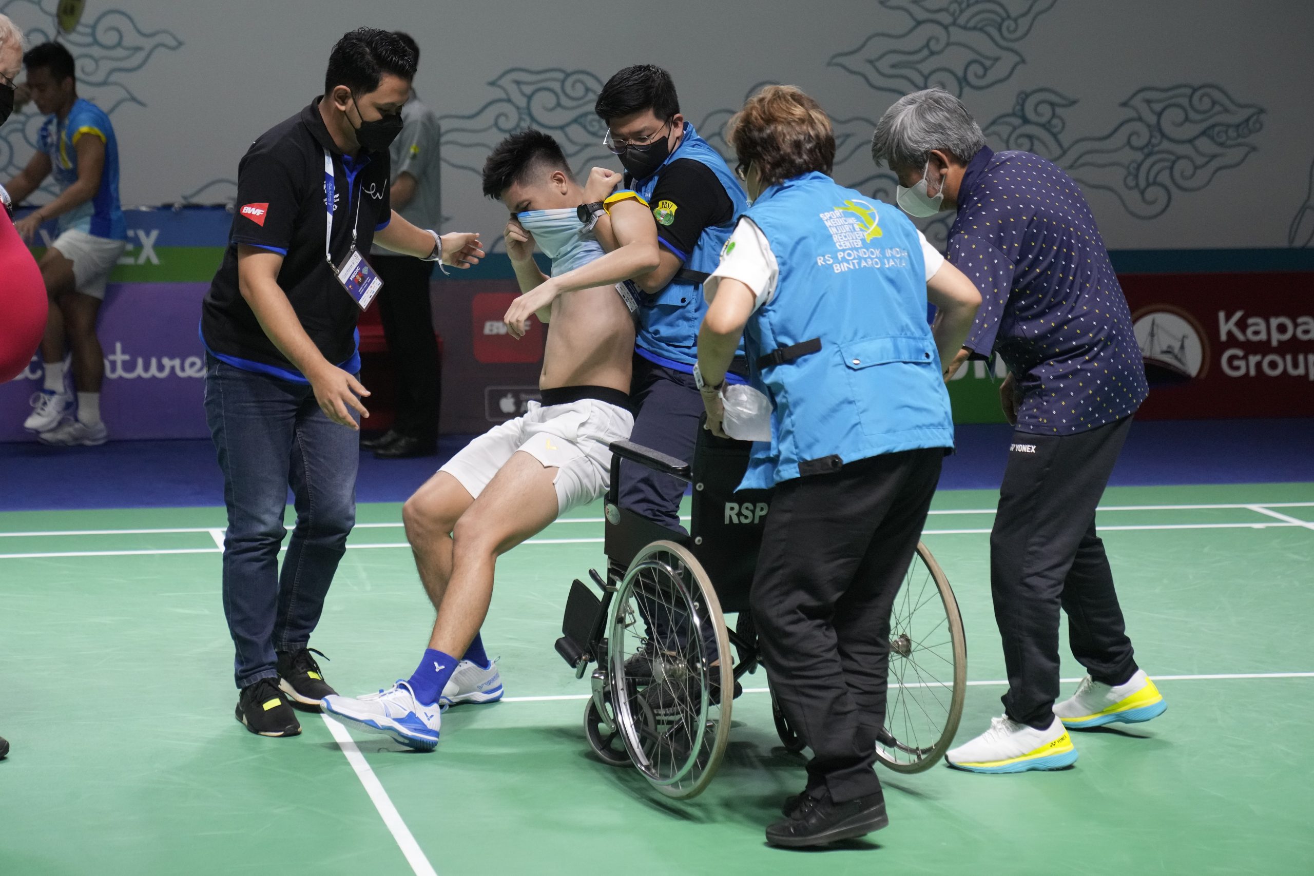 无需手术需休养3至6个月 耶尔米雅:可打断我腿不能断我梦