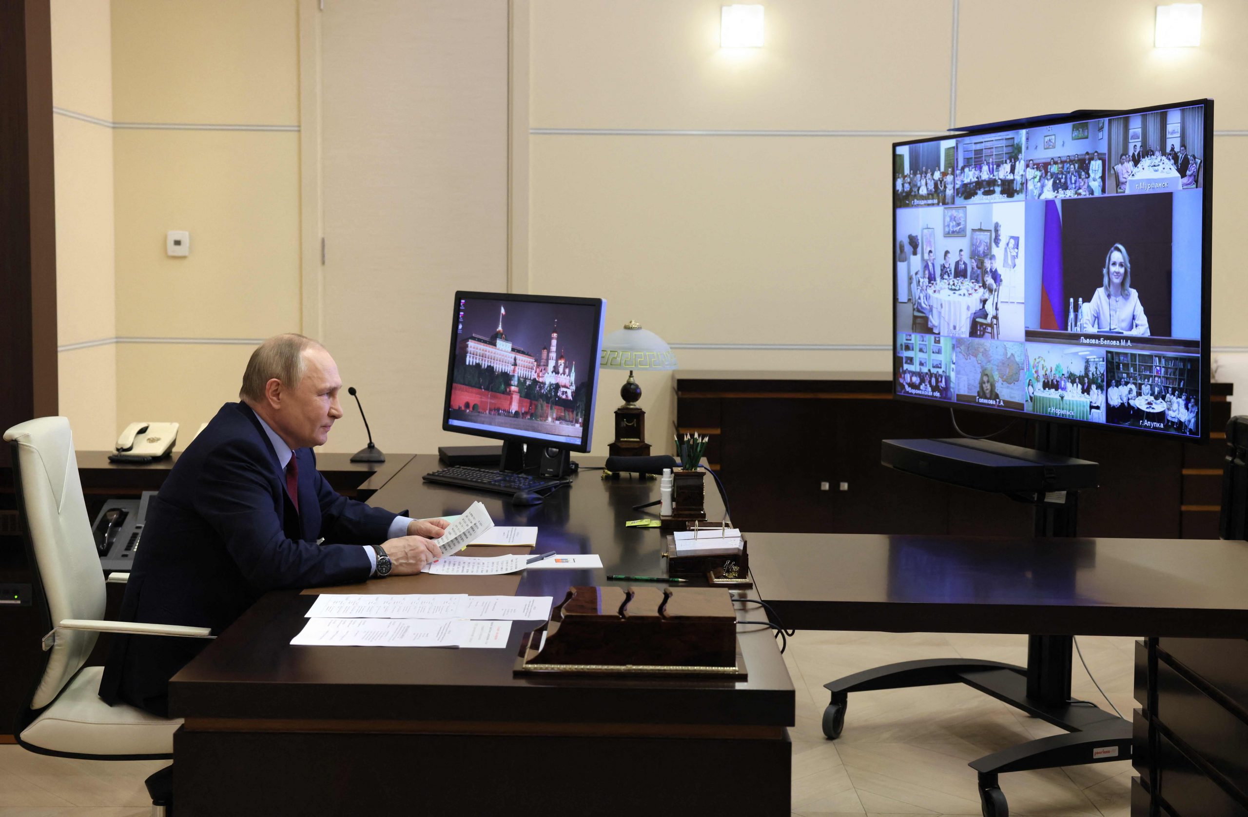 普汀:要是西方向乌提供远距导弹 俄将攻击目前未打击的目标