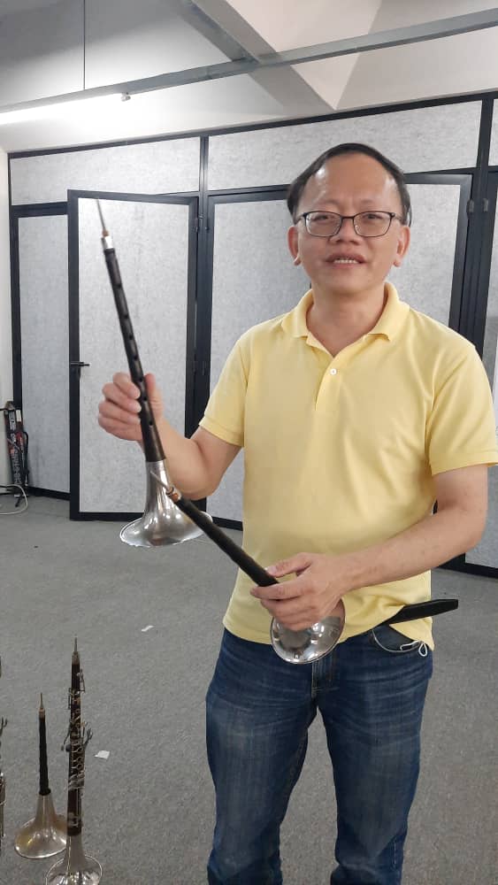 柔:时尚记事簿(6月11日刊):乐器之王唢呐,逐渐受到青少年欢迎