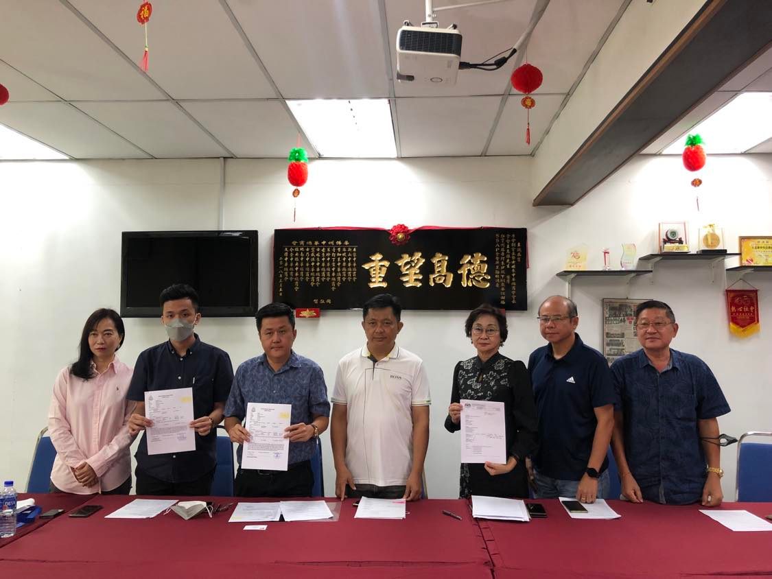 疑个资被盗 申请贷款不批 父子被指拖欠14万卡贷