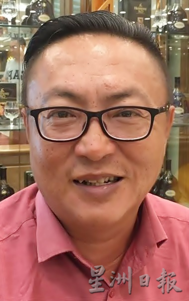 泊车表置泊车位 安顺市更缺泊车位
