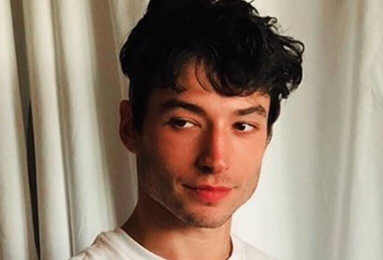 涉药物威逼12岁粉丝 闪电侠被少女父母提告	