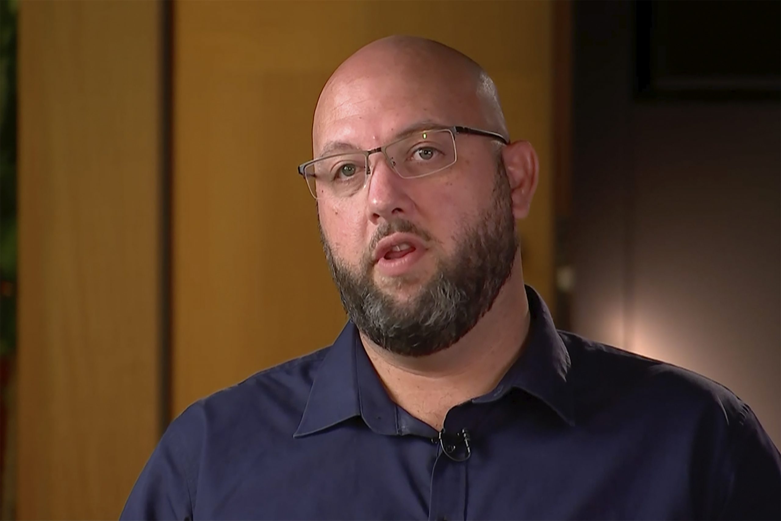 澳记者成蕾遭中国拘留近两年 男友担忧健康恶化