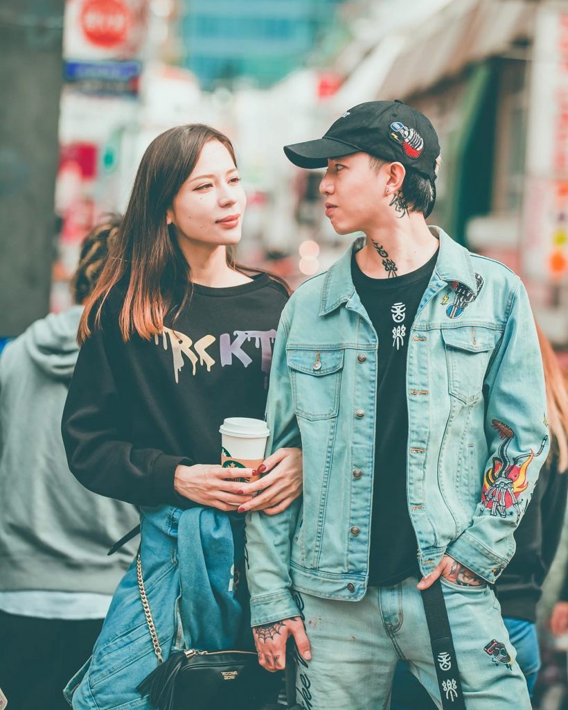 爆谢和弦婚后要求3P　Keanna中指给回应