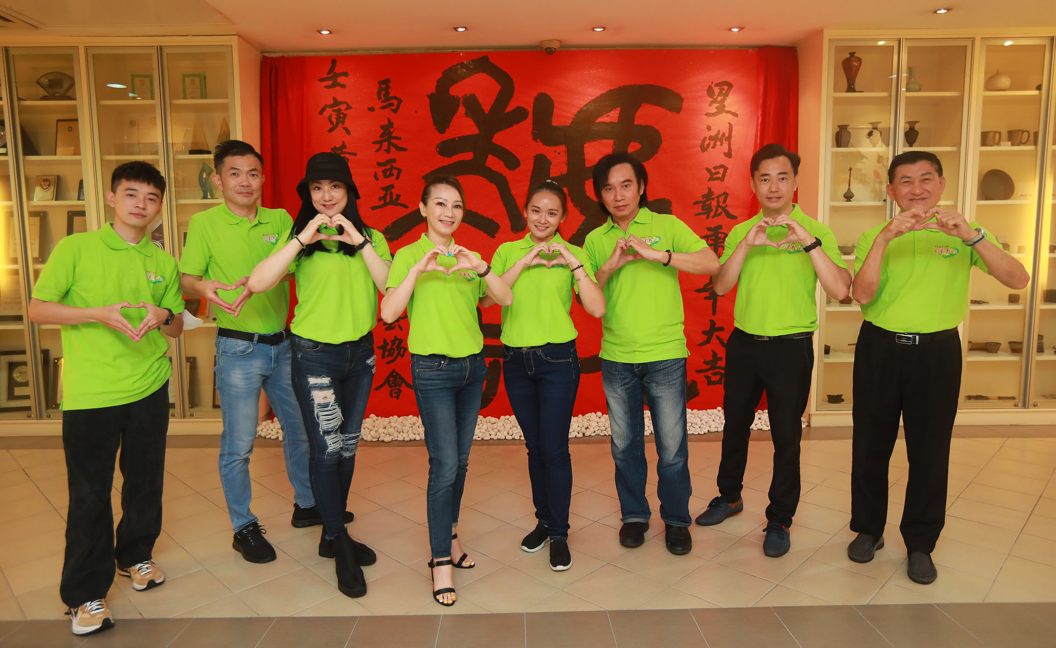 爱华教1118重新启航 奇怪姚心谢国文加入送最后送暖