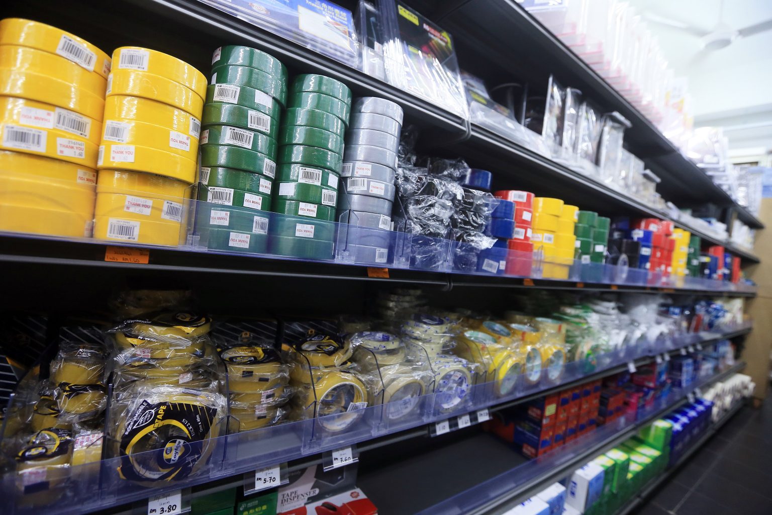 独家|文具、练习簿、学巴费上涨  父母开销又加重！