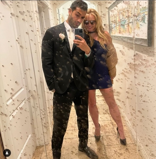 碧妮低调3嫁 前夫闯婚礼直播被捕