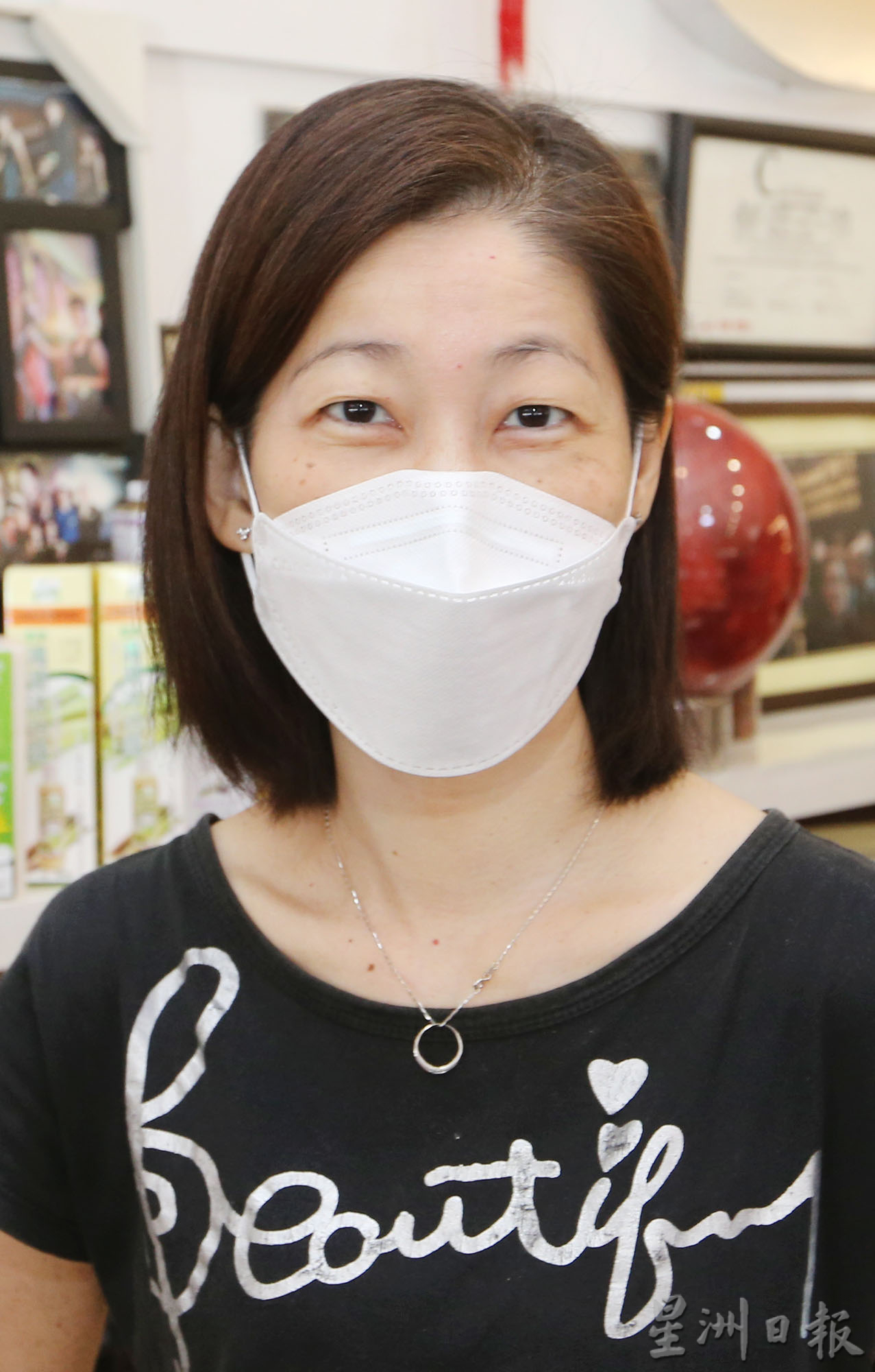 社区动态/老梁芽菜鸡缺鸡供应 暂停卖芽菜鸡 专注土产