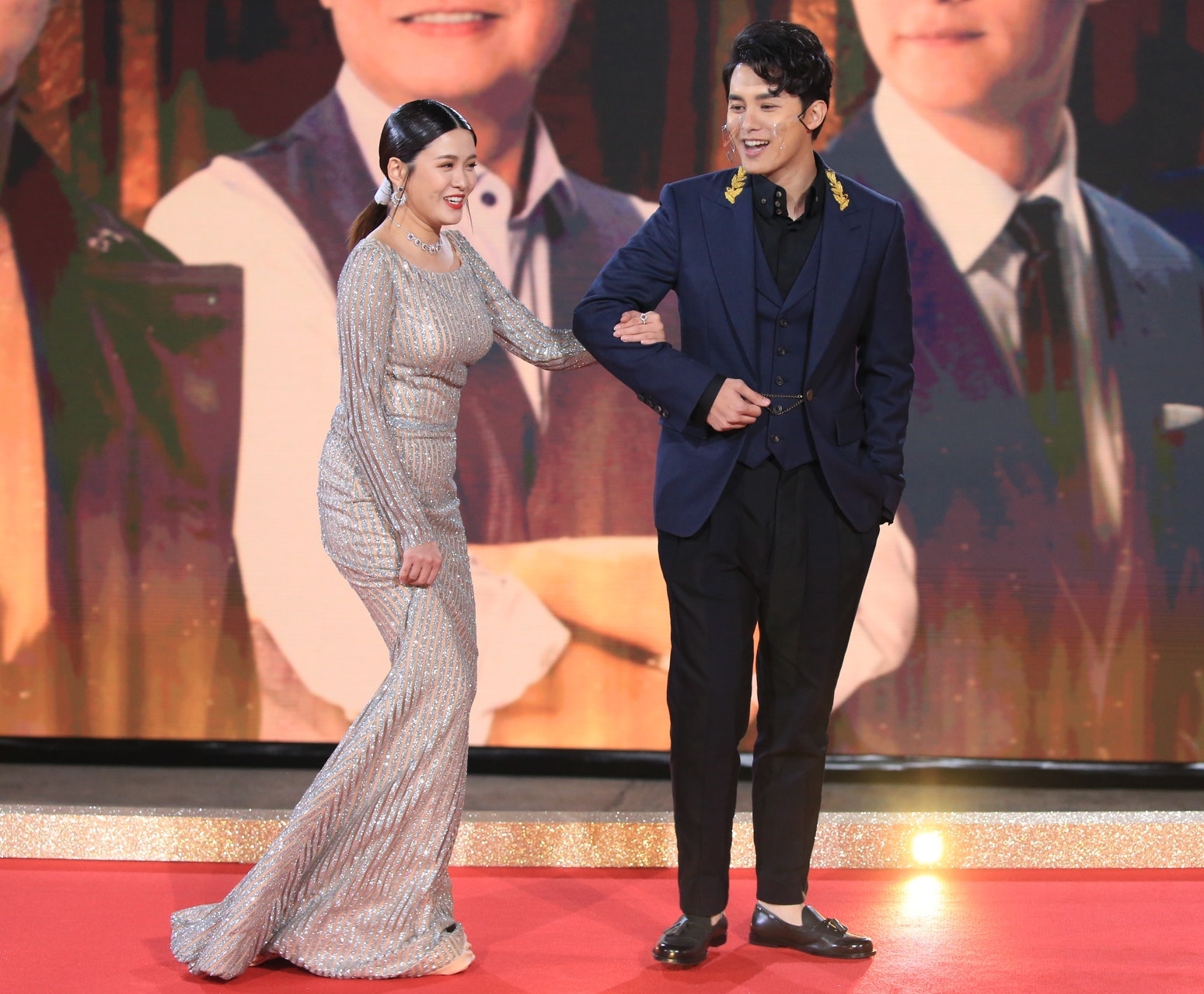 衣著品味被群嘲 江嘉敏认了是“时装车祸”