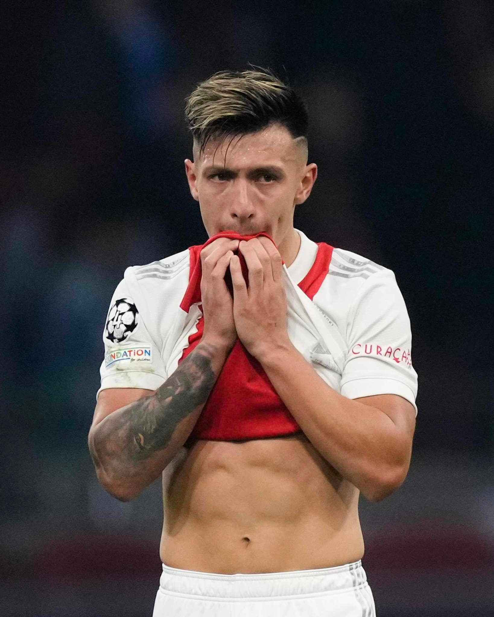 西罕近6000万买断阿雷奥拉 曼市将续约马赫雷斯