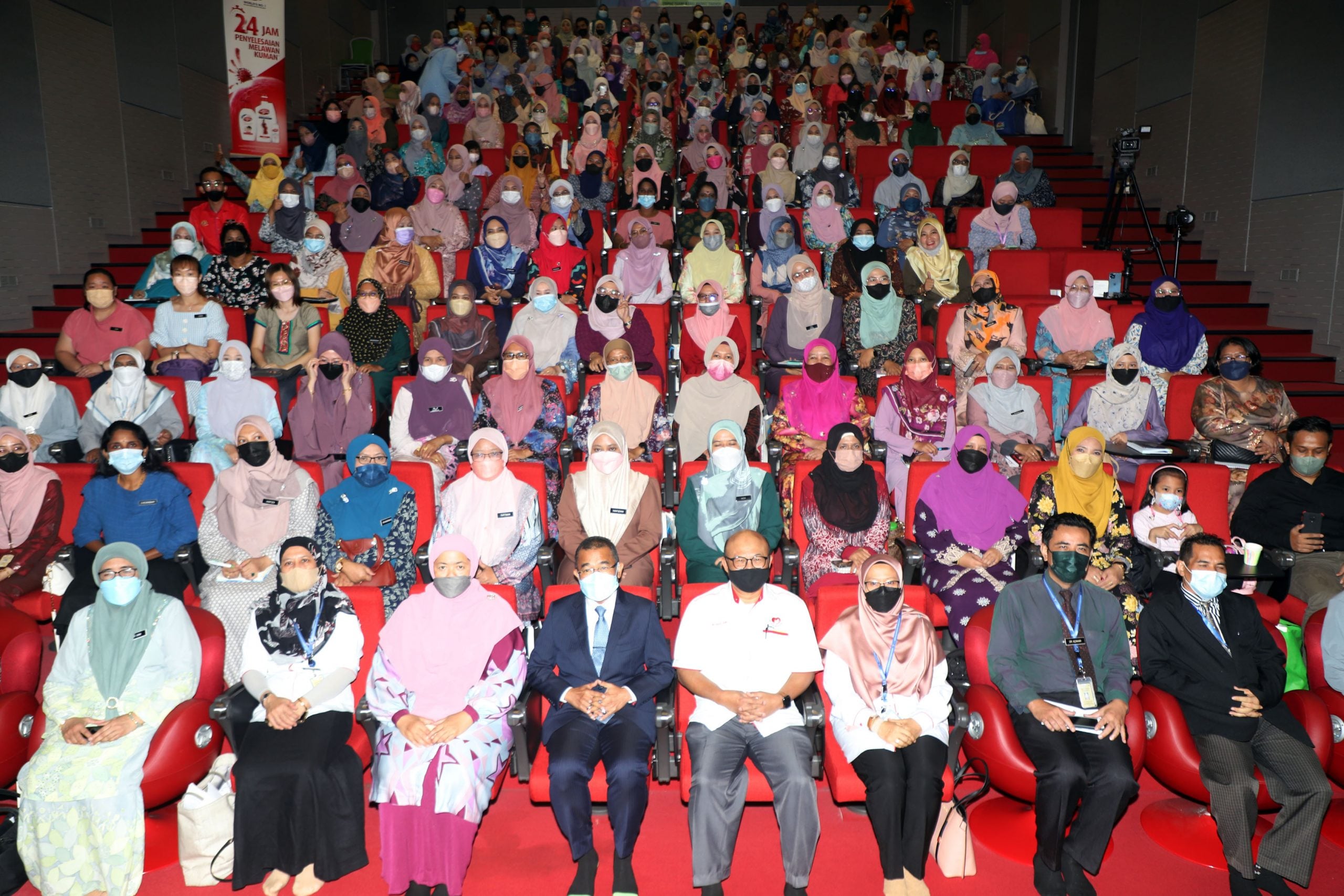 诺阿兹米：手足口症疫苗只对EV71病毒株有效