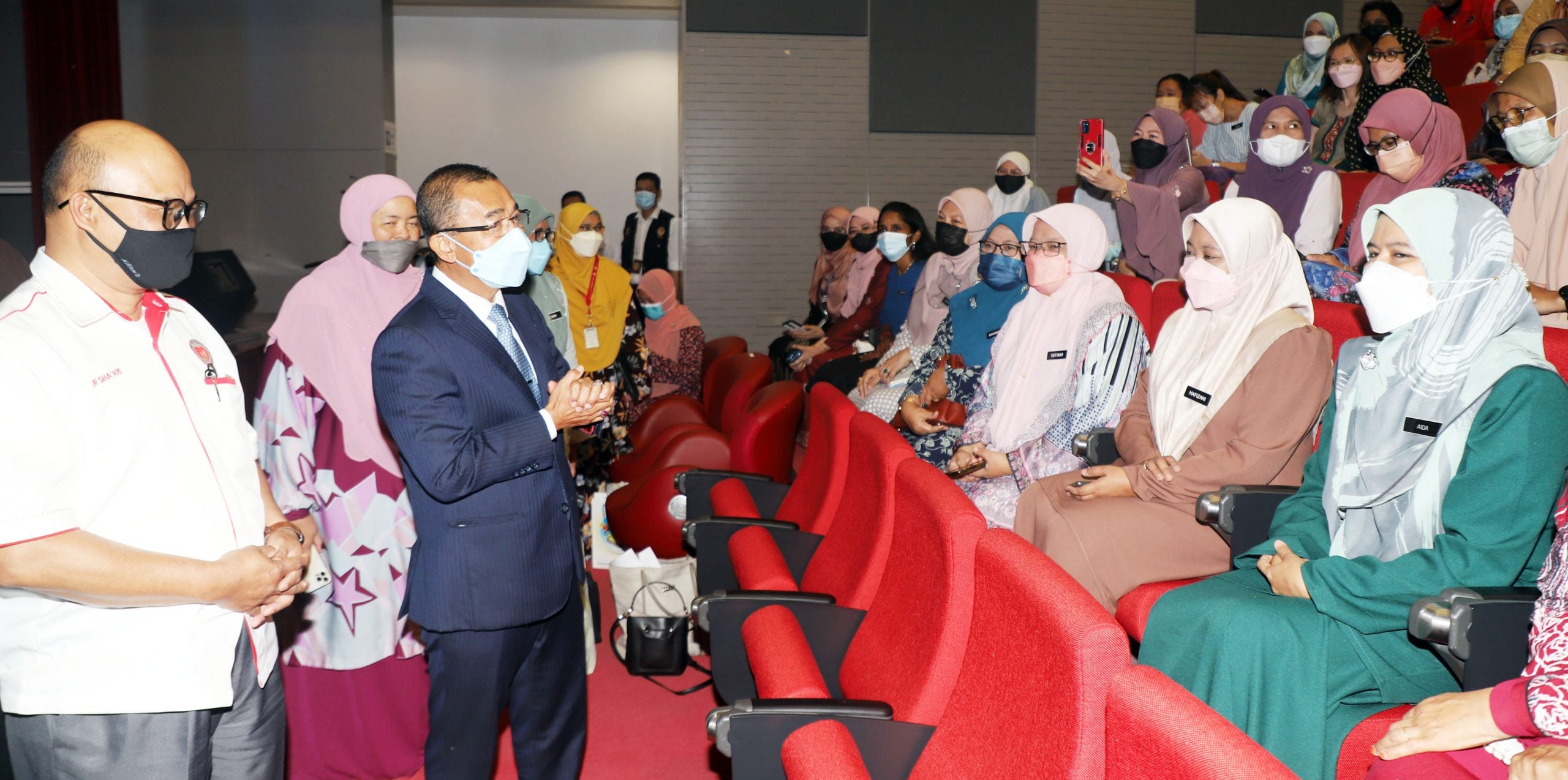 诺阿兹米：手足口症疫苗只对EV71病毒株有效