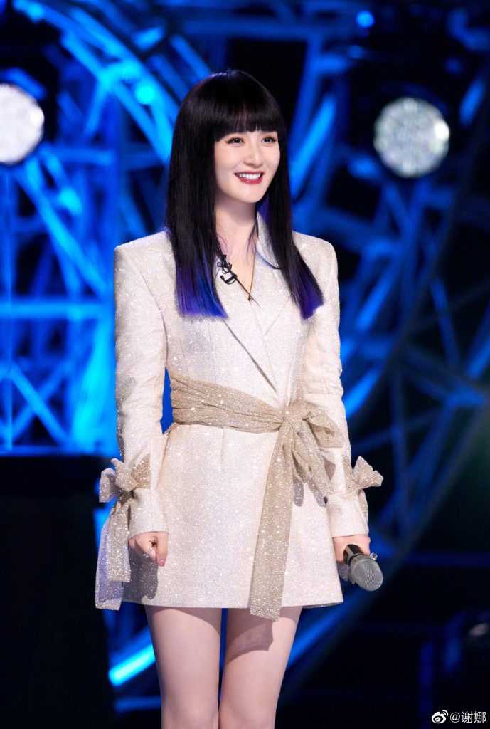 谢娜出书自揭怀二胎患妊娠糖尿病 小女儿一出生住进保温箱