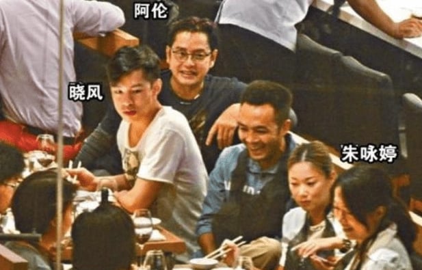 谭咏麟开通老窦 任儿子自由发展