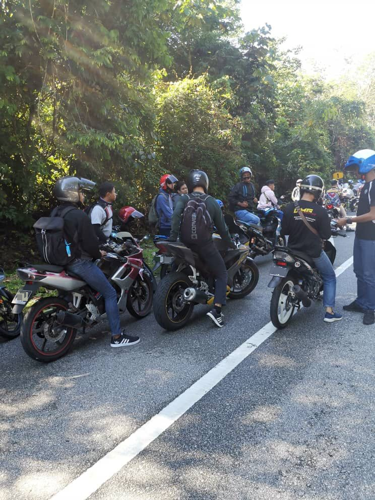 车队集合视频疯传  307人违规遭开312罚单