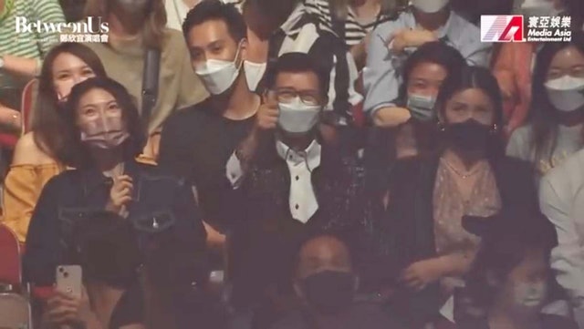 郑欣宜才继承遗产就获求婚? 男星突下跪送戒郑少秋比赞