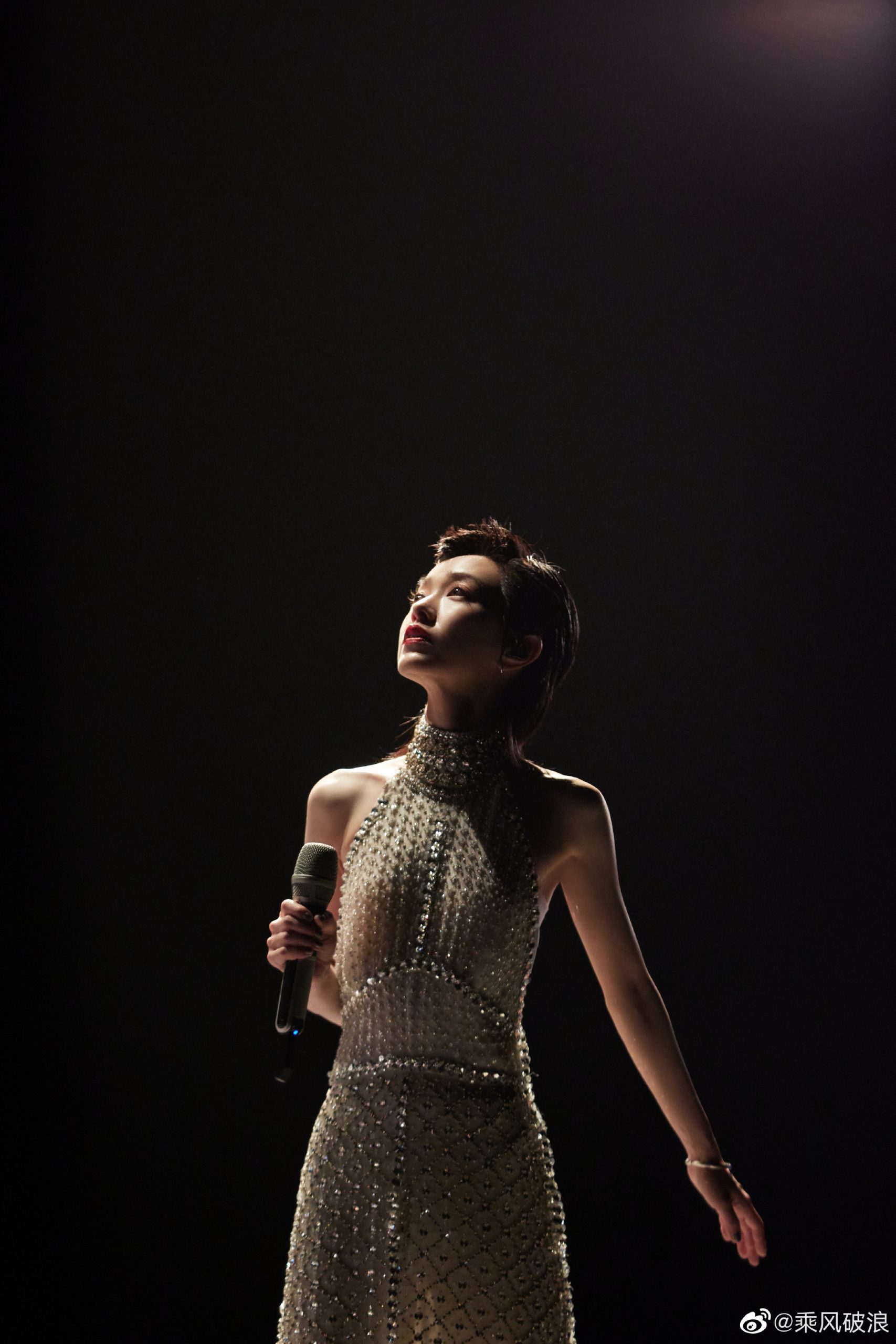 郭采洁泪忆妈妈难产逝世 “一定让她剖腹产”