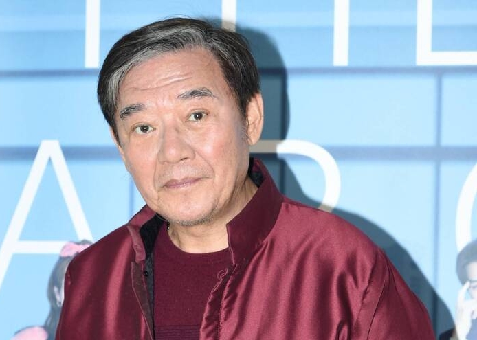 酒后发声谈唐山9男殴1女 李立群：会让你付出代价	