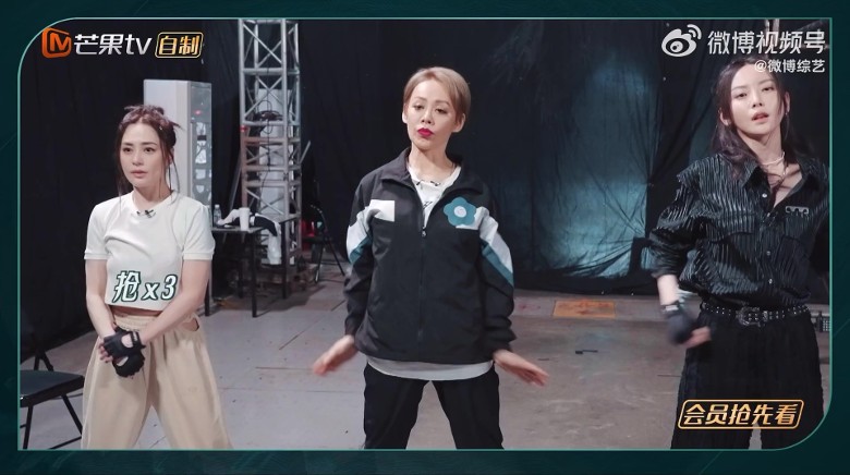 阿娇施展神级嗲功 全网疯喊“受不了”