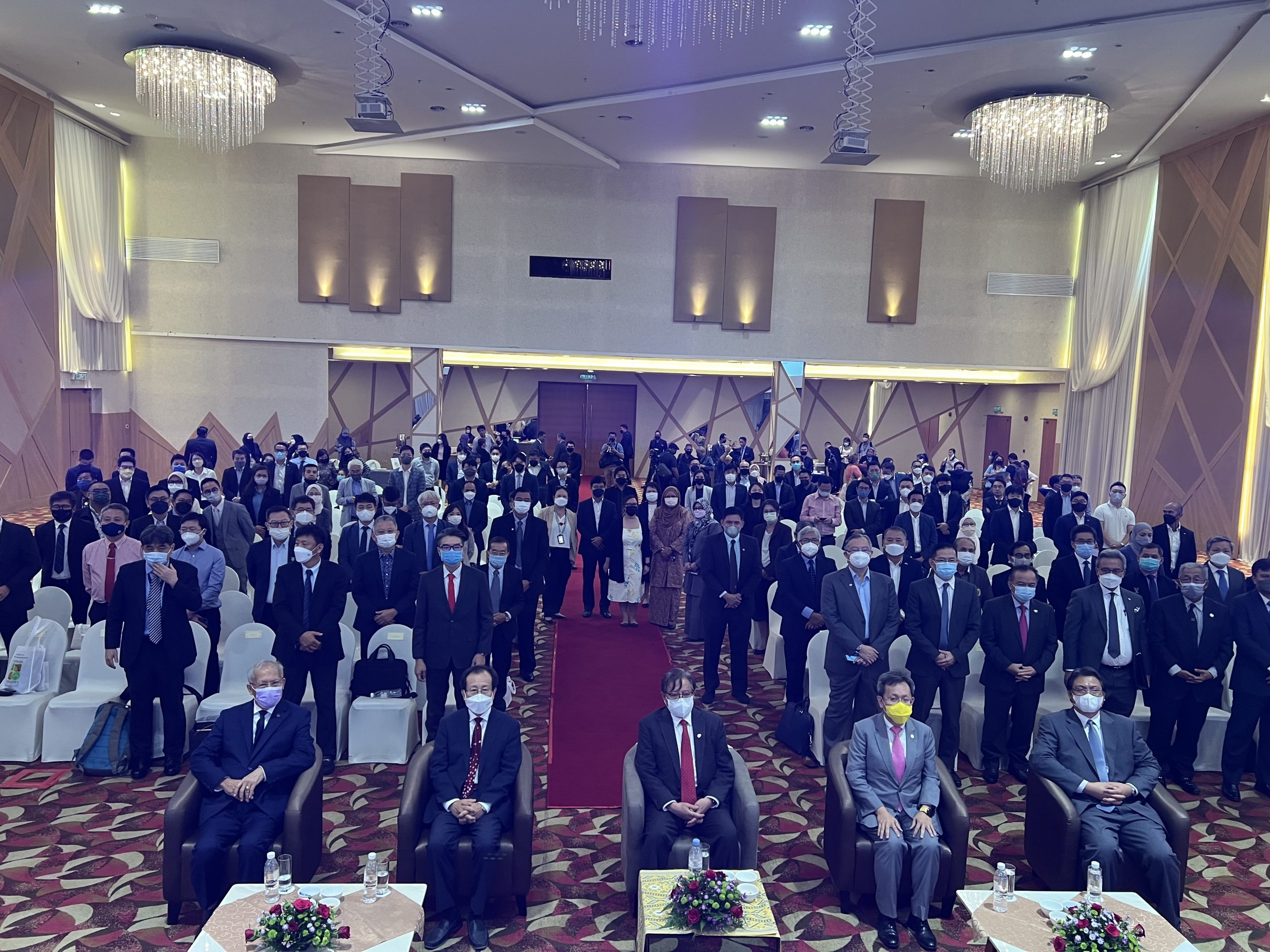 阿邦佐哈里：古晋迪玛展开航空燃料研发