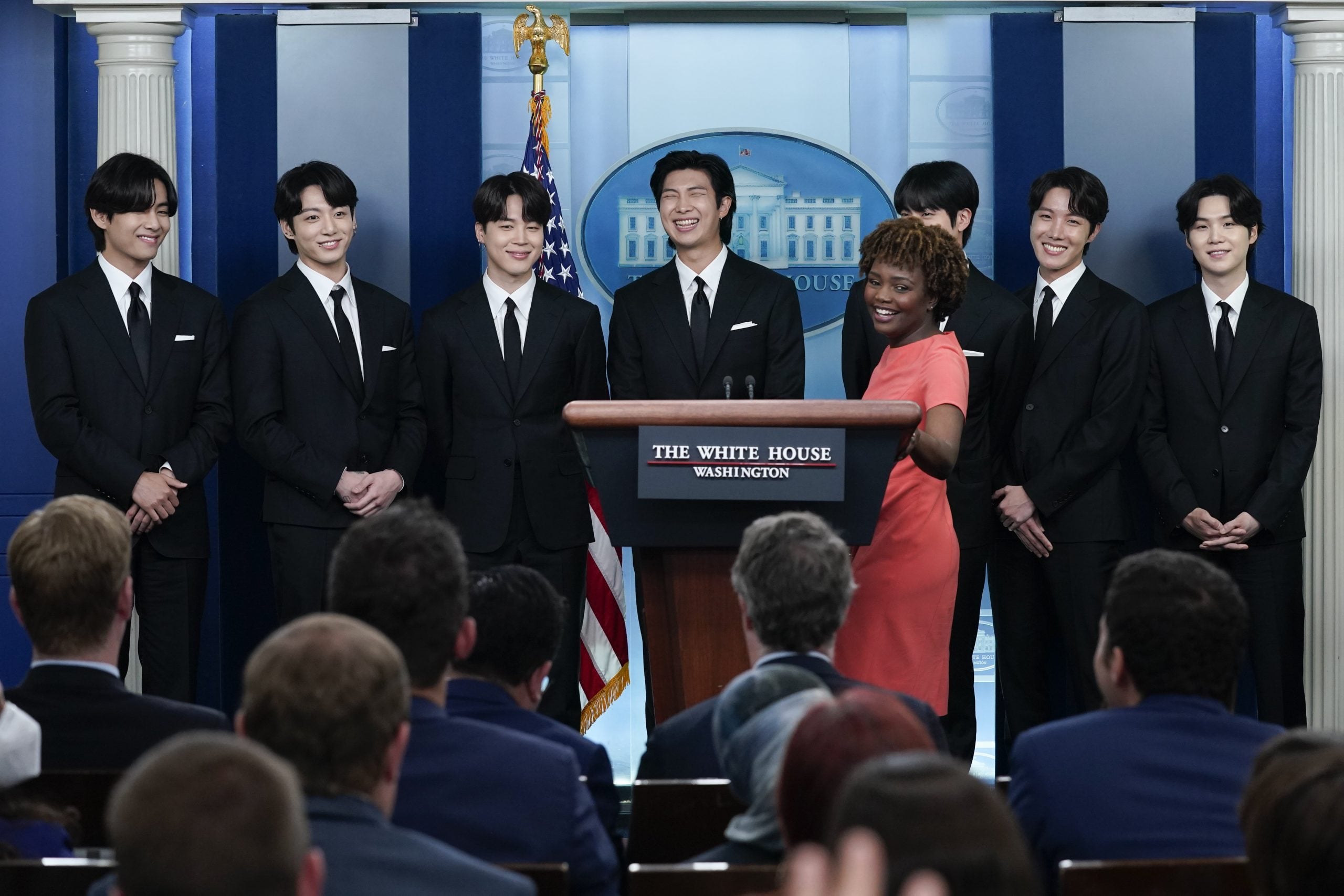 韩国天团BTS访白宫 呼吁结束反亚裔仇恨