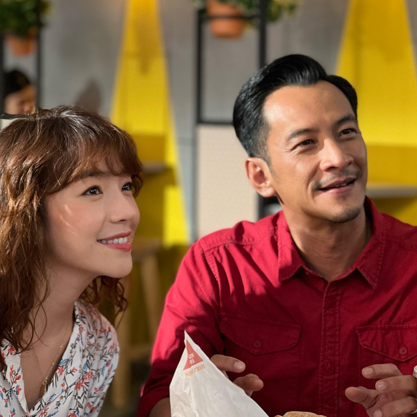 高艺与父母同确诊　遗憾缺席印裔友人婚礼