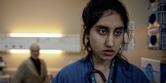 鱼儿水中游／《疼痛难免》扯下医疗行业的遮羞布