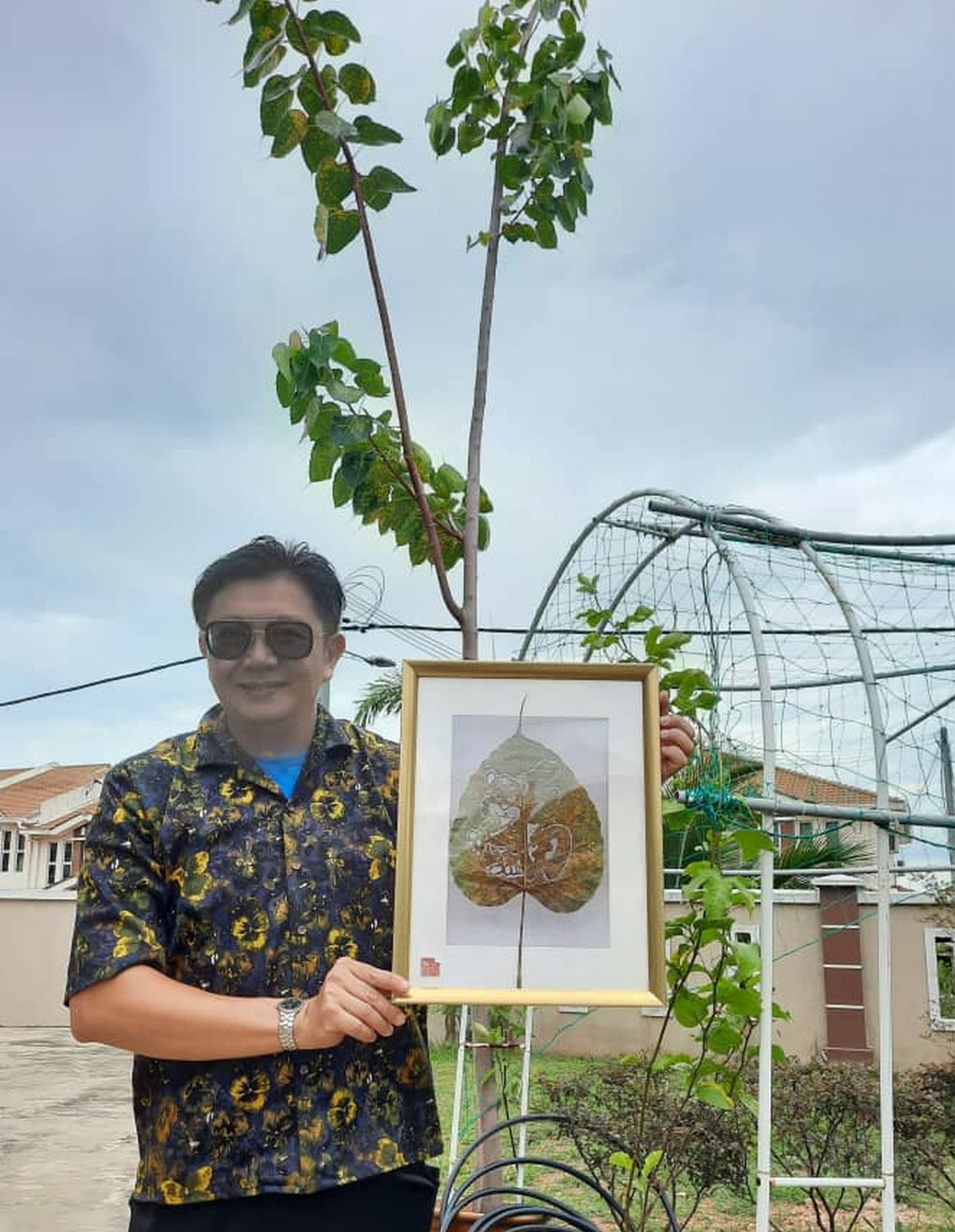 （古城第二版主文）叶子雕刻入大马纪录大全