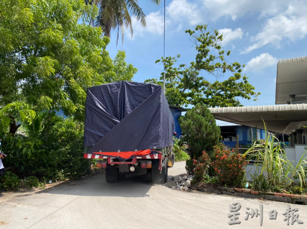 （大北马）北海双溪浮油兰花园住宅区内的道路将建限高架，禁止超过7.5吨重的重型罗里行驶。