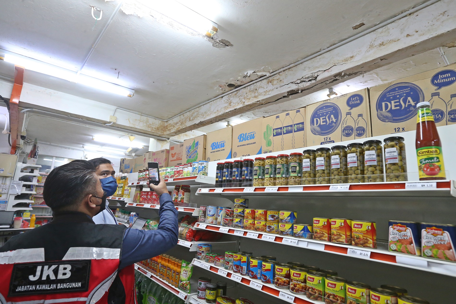 (大都会)/ME03头/武吉免登纳卡沙里路店屋排水问题/6图