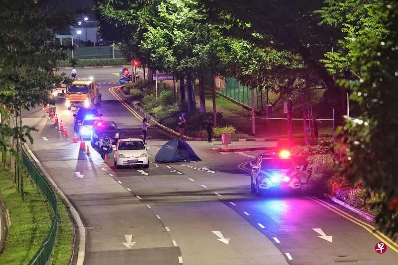 (已签发)柔:狮城二三事:妇女被三车撞后遭拖行当场身亡 巴士车长被捕