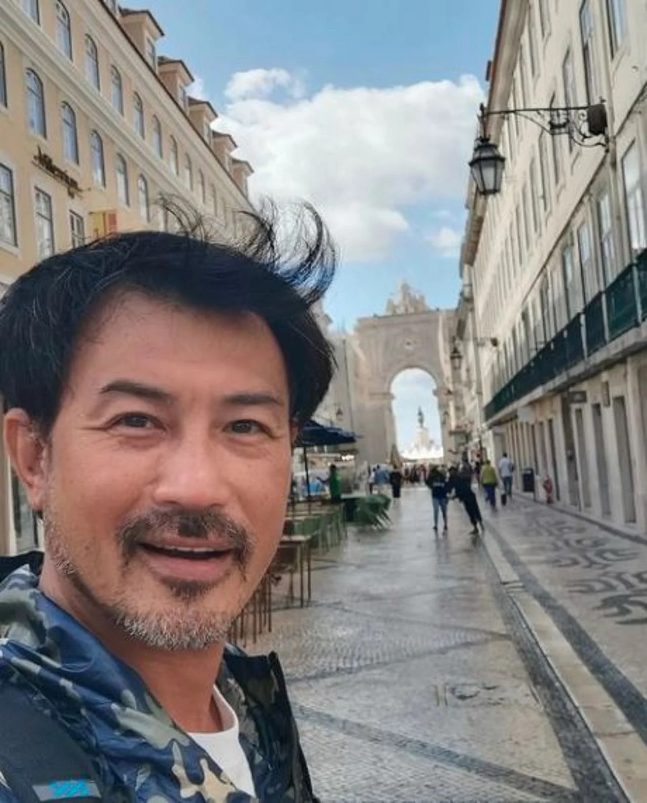 （已签发）柔：狮城二三事：妻小上自己主持的节目 林明伦直言挑战大