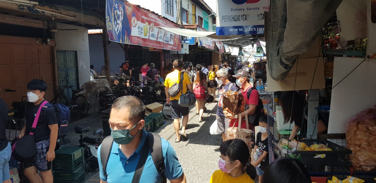 (版3主)12图/雪州滨海区旅游景点人潮络绎不绝