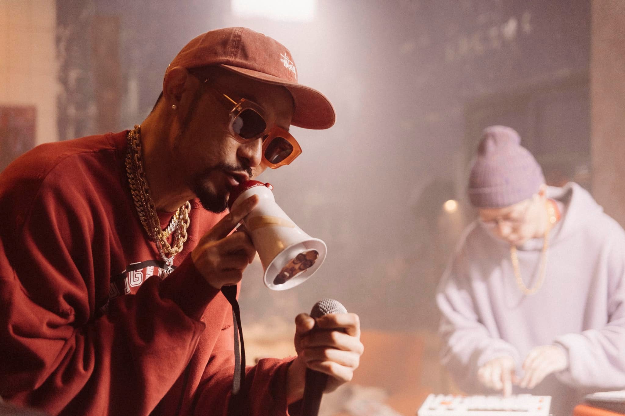 MC HotDog新歌被骂不尊重女性  Angelababy衰中枪回呛：姐不吃你这套