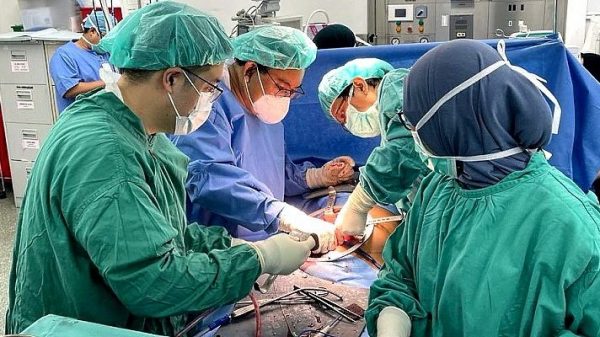 Kidney patient receives gift of life from country’s oldest donor