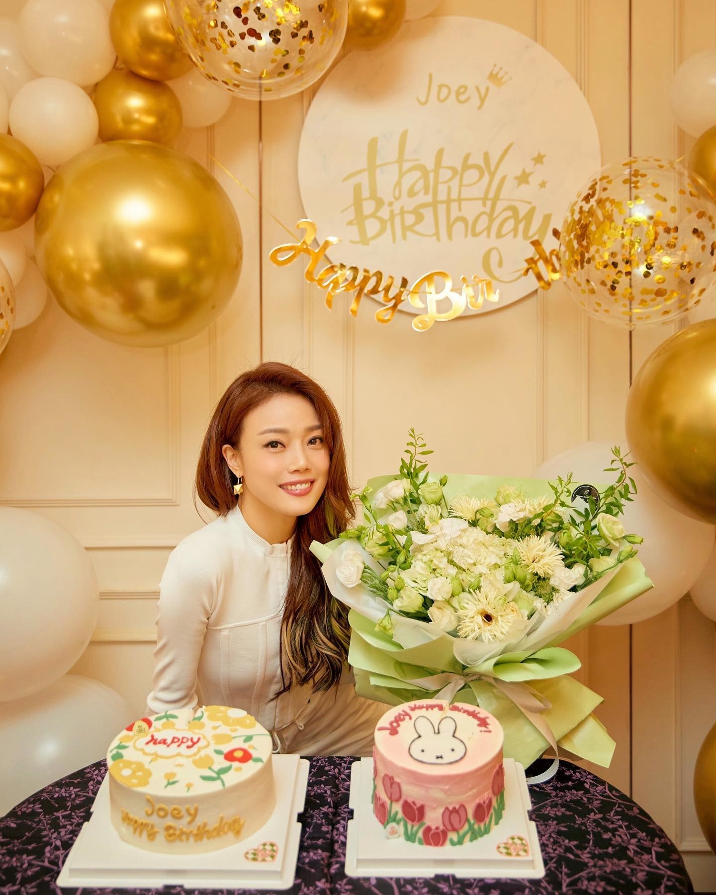 Twins合体贺容祖儿生日 阿Sa“报仇”抢吹蜡烛