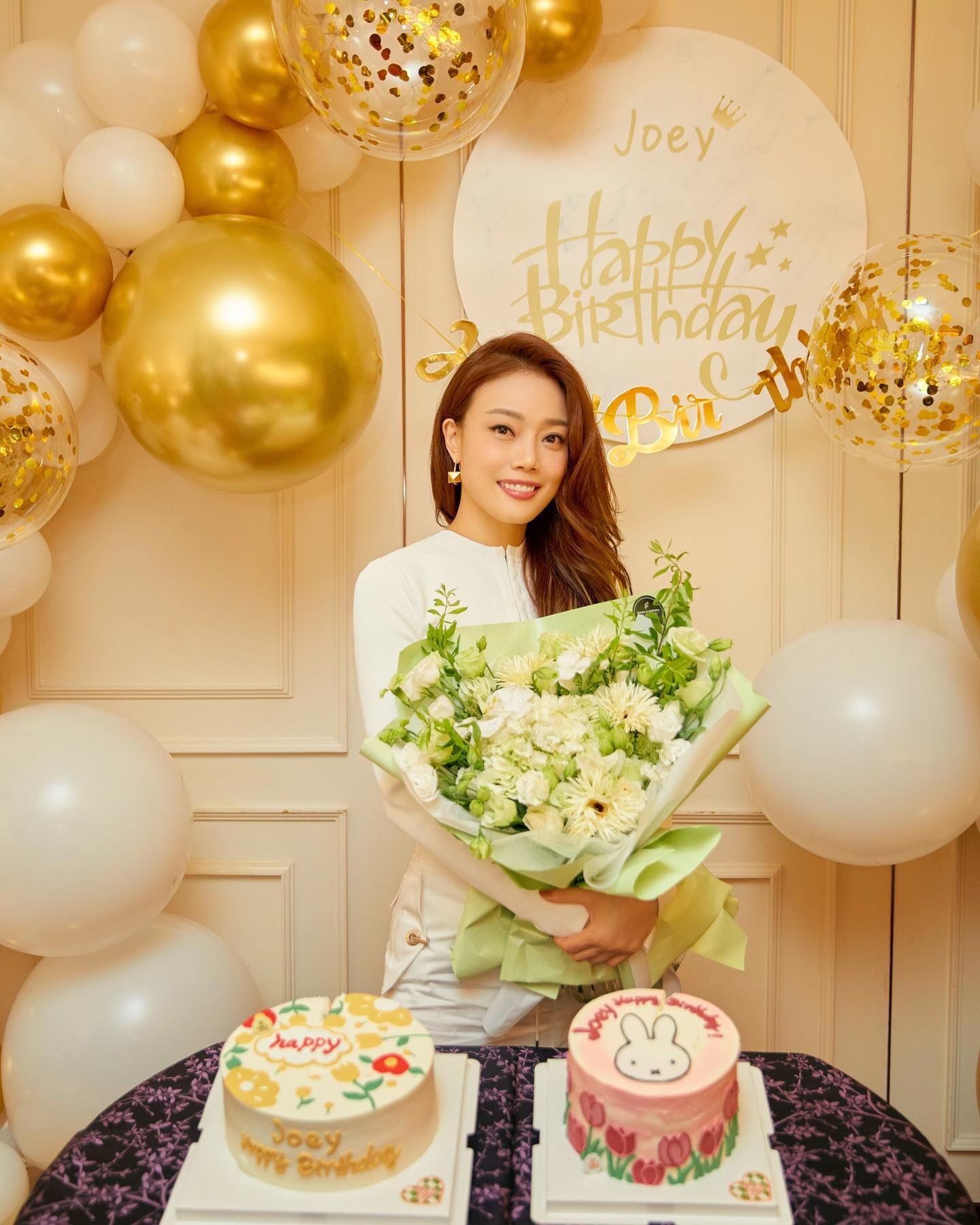 Twins合体贺容祖儿生日 阿Sa“报仇”抢吹蜡烛