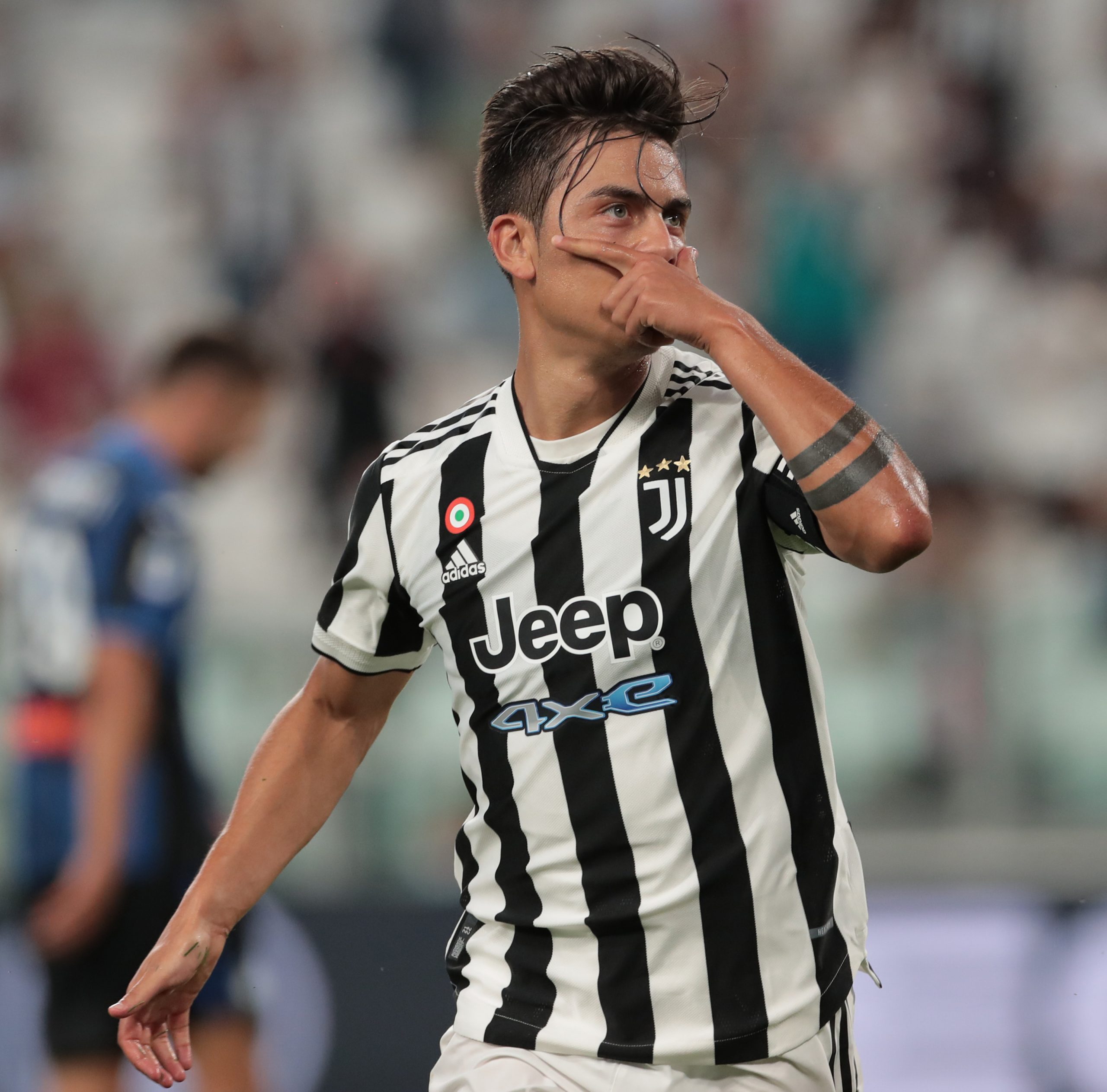 40岁仍获米兰续约1年  伊布延续不老传奇