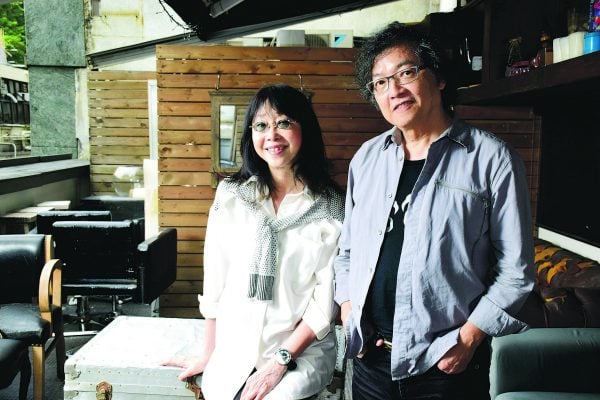 “雌雄大导”叱咤影坛 罗启锐在张婉婷臂弯中逝去