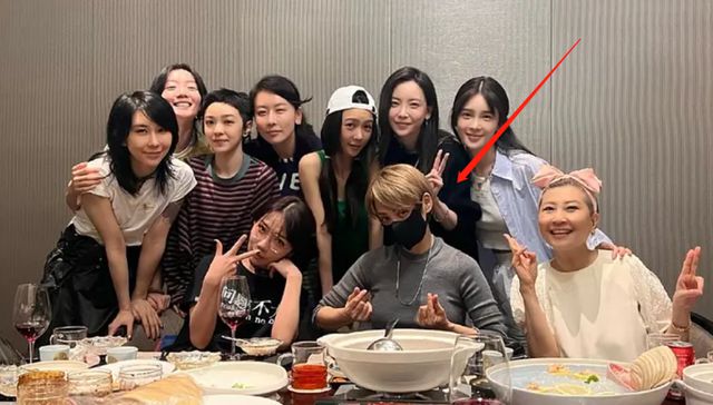 《乘风》姐姐室内吸烟惹争议 网歪楼明星用65仙打火机