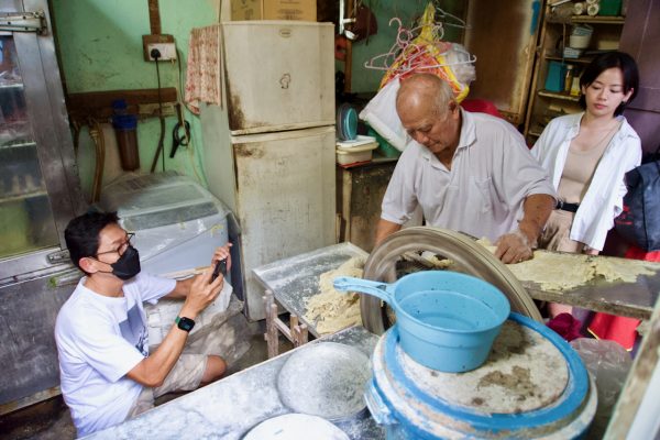 《饿鬼食堂》拯救亡母 曾洁钰拍灵异片