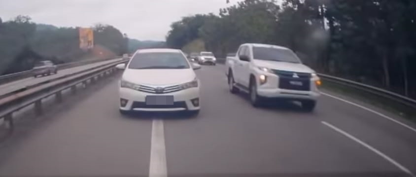 【求真】／霹总警长：货卡开警笛紧急讯号灯 押送2嫌犯非滥用