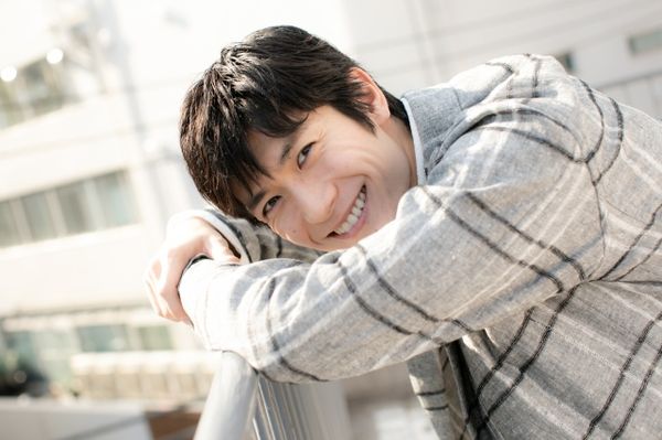 三浦春马去世2年终获安息 骨灰下葬了