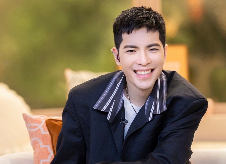 上半年歌手吸金榜 周董11支代言近7千万称冠