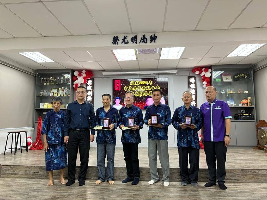 东04:吉兰丹华校董教联合会“走入校园”活动,来到了浮罗真隆培实华小。