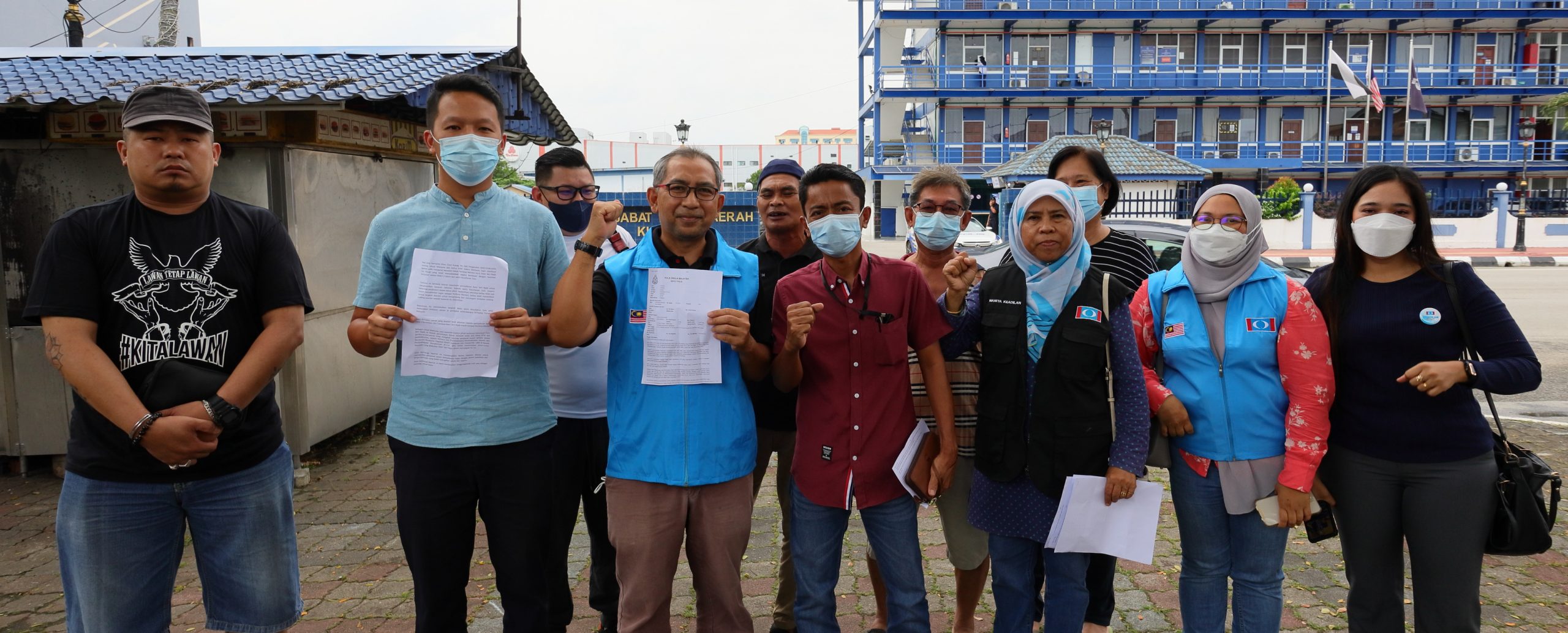 东:公正党英迪拉马哥打区部4人报警,促查前首相纳吉疏忽损害国家主权。