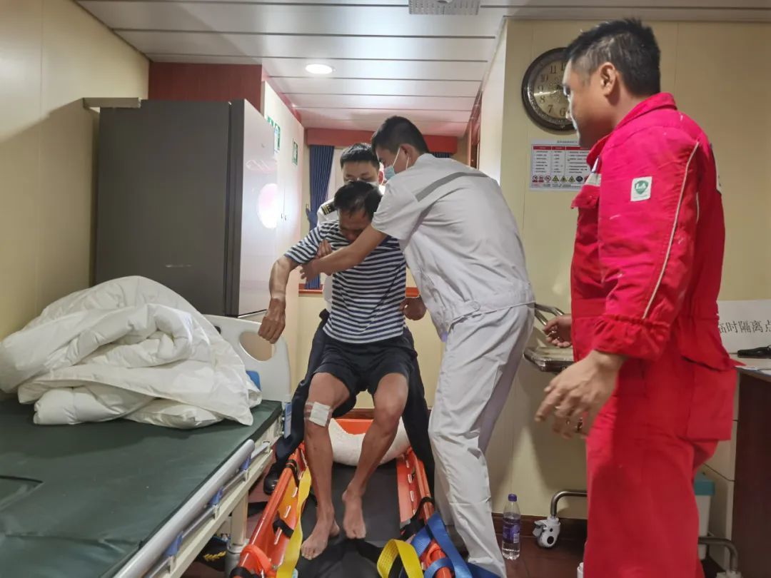 中工程船遇“暹芭”沉没寻获12具遗体 14失踪4人获救