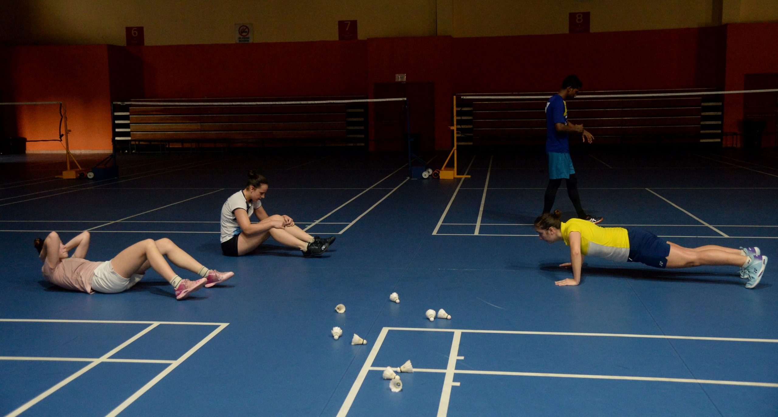 乌克兰球员逃亡大马训练  羽球，竟是奢侈品！