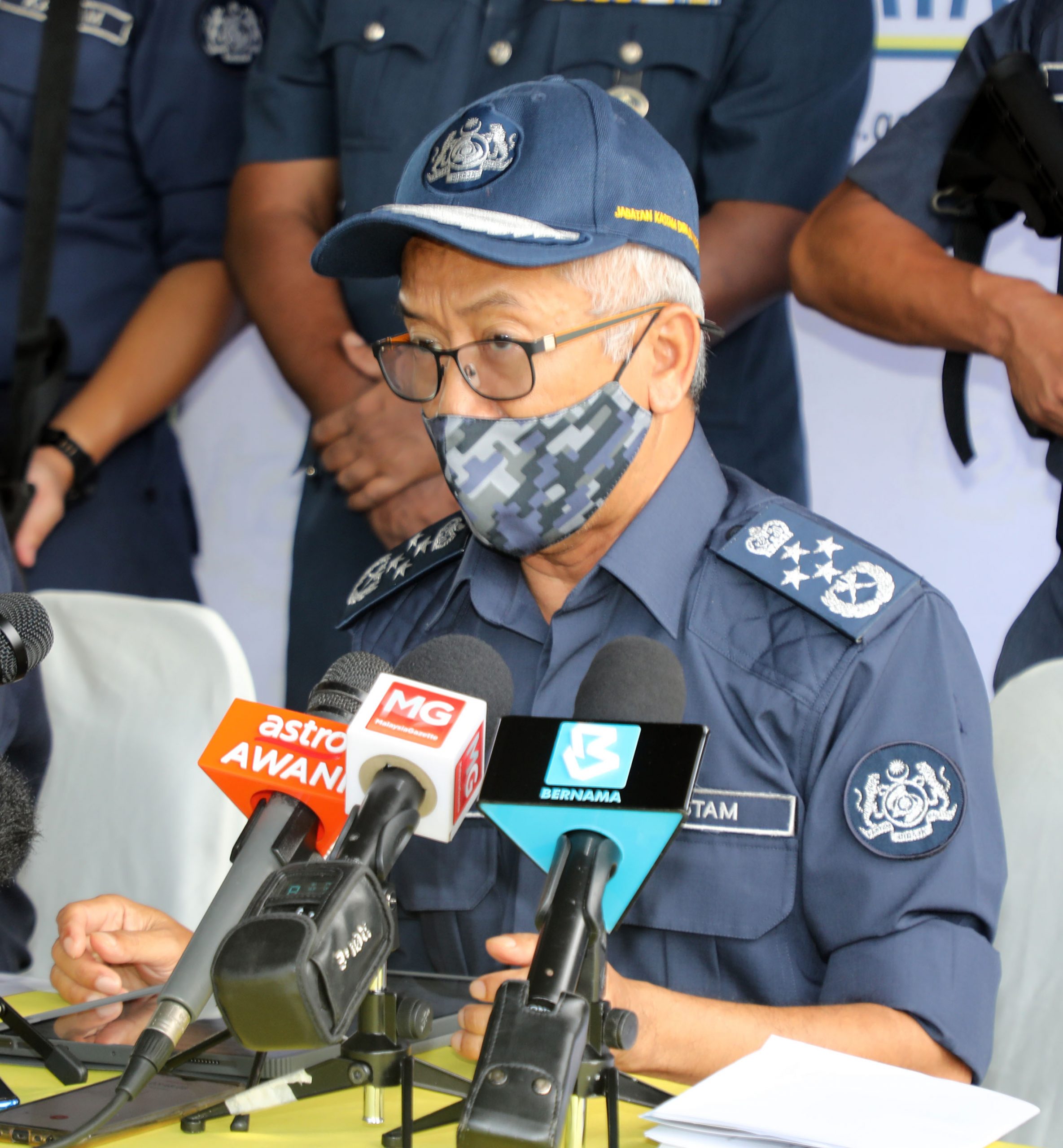 全国/关税局破获史上最大宗象牙走私案