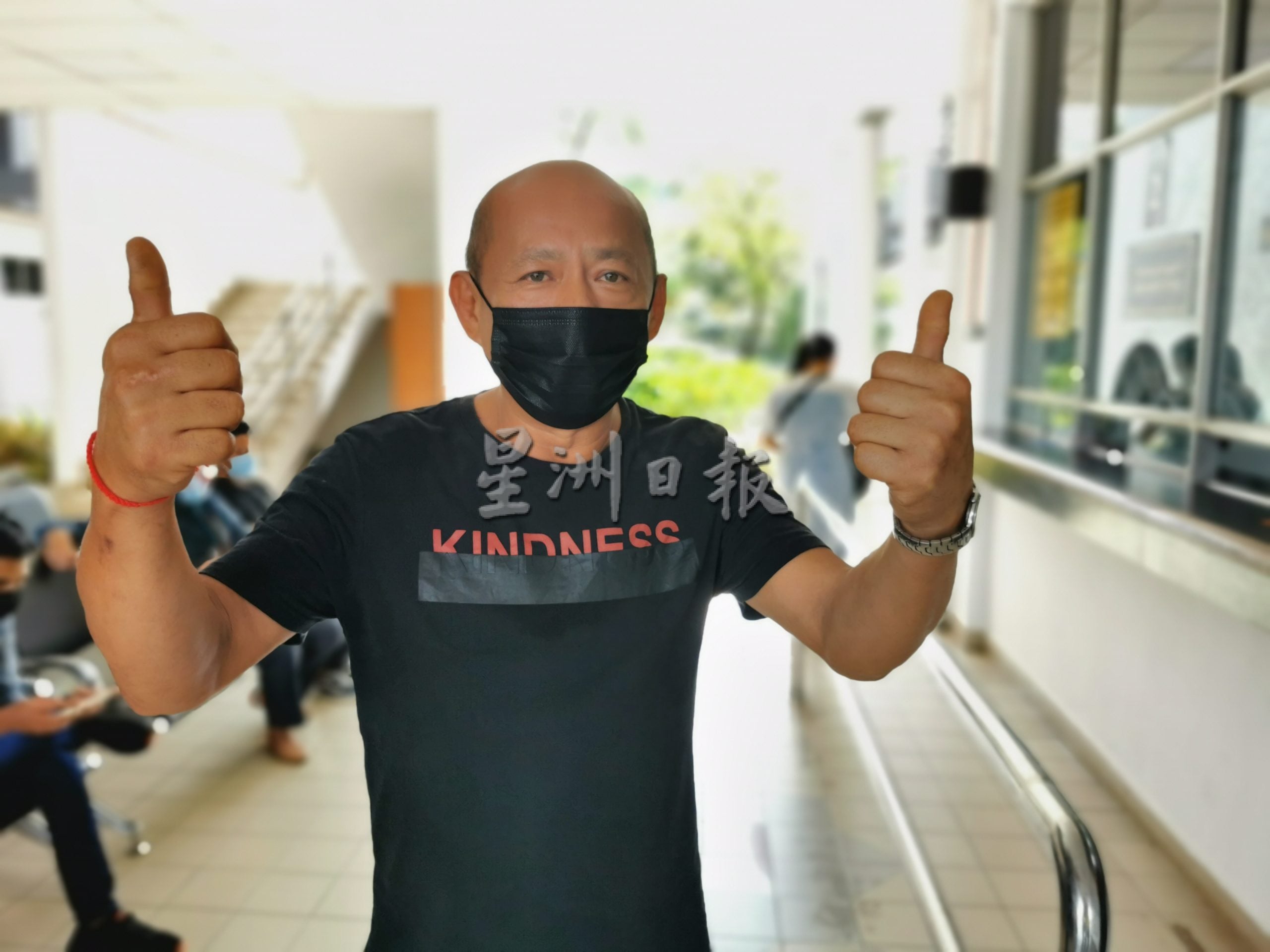 (全国版)扯破林政行横幅,锺顺源控状撤销